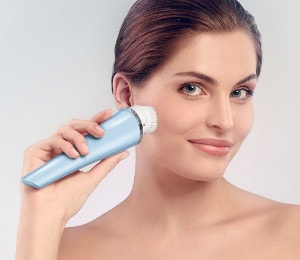 Poren verkleinern mit Gesichtsbürste