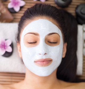 Verkleinern von Hautporen durch Sebumregulierung